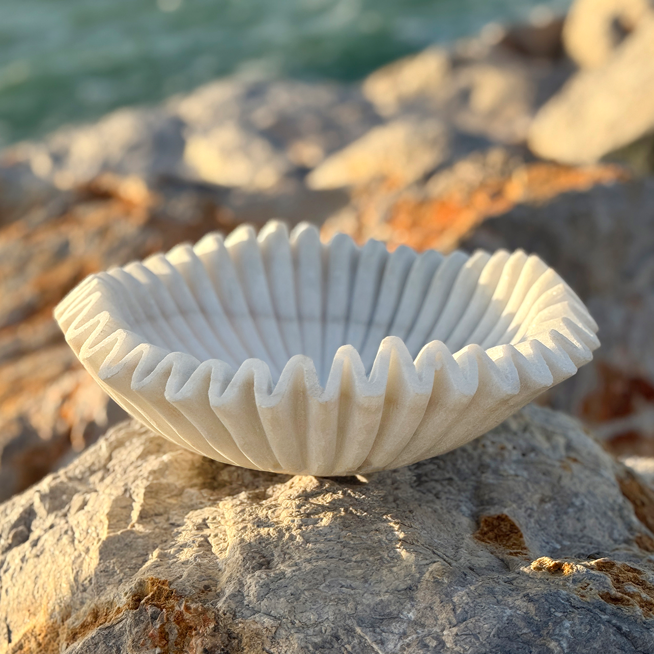 Handcrafted White Marble Ruffle Bowl